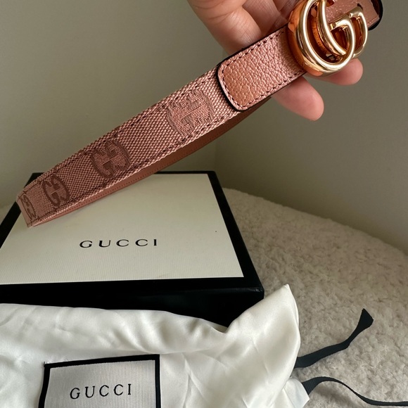 New Gucci Rose Belt with Double G rose Gold Buckle. Size 75 - Picture 5 of 7